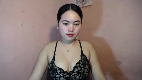 Snapshot of iamurnanny chatting on December 8, 2024, 5:29 am nany online show from December 8, 2024, 5:29 am