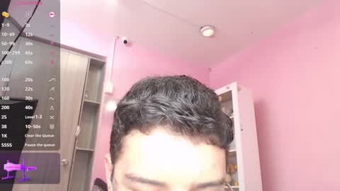 Snapshot of ian_castillo_ chatting on December 11, 2024, 2:22 pm IAN CASTILLO online show from December 11, 2024, 2:22 pm