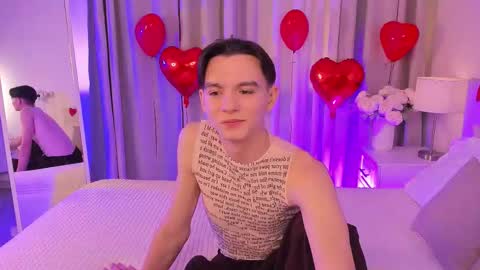 Snapshot of ian_harrickton chatting on February 10, 2026, 5:33 am ian online show from February 10, 2026, 5:33 am