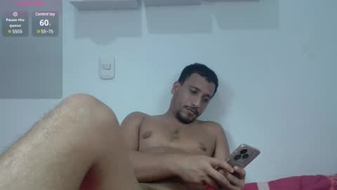 Snapshot of ian_taylor_xxx chatting on January 21, 2025, 1:08 am ian_taylor_xxx online show from January 21, 2025, 1:08 am
