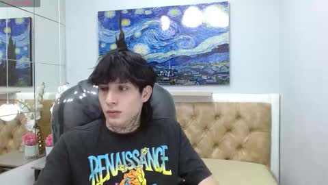 ian online show from December 17, 2025, 9:43 pm