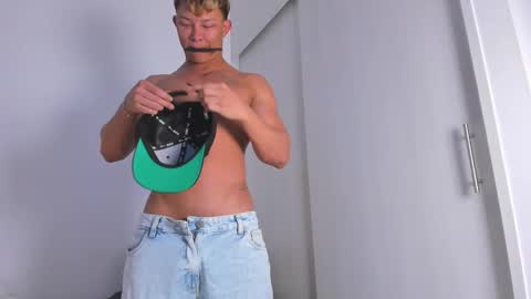 Ian Machado online show from December 16, 2025, 7:24 am