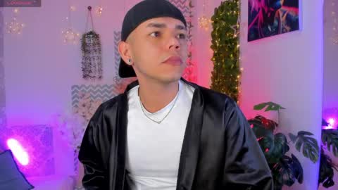 ibaby_crazy online show from April 16, 2026, 12:28 pm