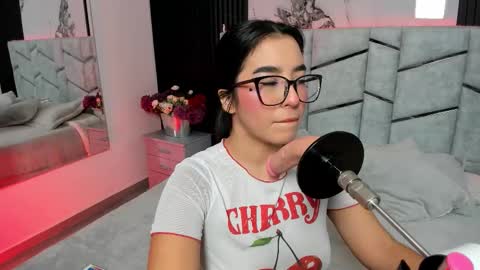 Snapshot of ibbiebennett chatting on September 15, 2025, 11:21 am Ibbie Bennett online show from September 15, 2025, 11:21 am