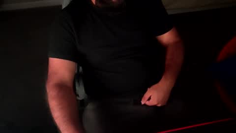 iBear0 online show from September 23, 2025, 2:36 am