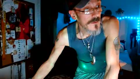 PMS online show from October 6, 2025, 10:12 am