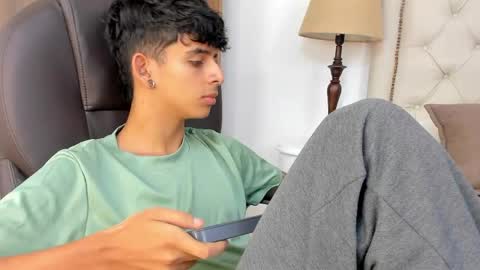 ibratxandy online show from June 3, 2026, 11:57 am
