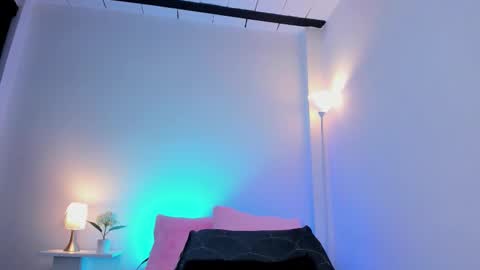 ice online show from November 13, 2025, 9:30 am