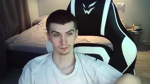 Snapshot of ice_raf chatting on January 22, 2025, 9:57 am MAX online show from January 22, 2025, 9:57 am