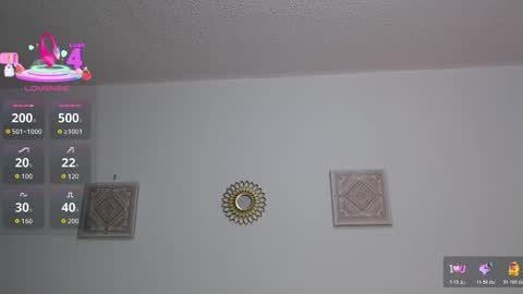 ice_y_abigail online show from November 7, 2025, 11:54 am