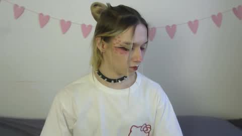 Jade online show from March 17, 2026, 2:31 pm