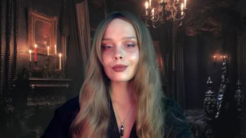 Nina online show from September 28, 2025, 8:36 pm