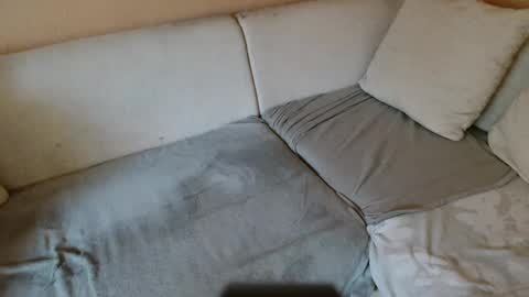 Snapshot of ich_hh chatting on January 21, 2025, 9:03 am SnowTiger online show from January 21, 2025, 9:03 am