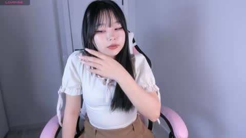 Snapshot of ichigo_o chatting on January 6, 2025, 5:08 am Hitomi online show from January 6, 2025, 5:08 am