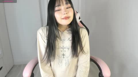 Snapshot of ichigo_o chatting on January 30, 2025, 12:37 pm Hitomi online show from January 30, 2025, 12:37 pm