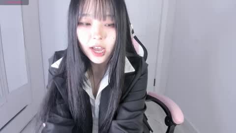 Snapshot of ichigo_o chatting on February 19, 2025, 1:39 pm Hitomi online show from February 19, 2025, 1:39 pm