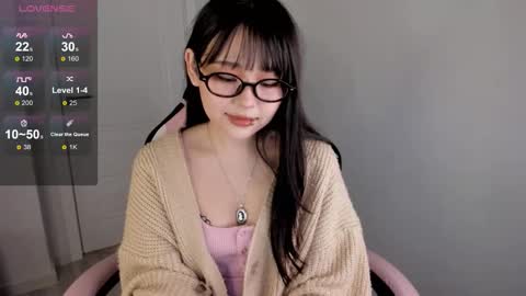Snapshot of ichigo_o chatting on September 25, 2025, 5:05 pm Hitomi online show from September 25, 2025, 5:05 pm