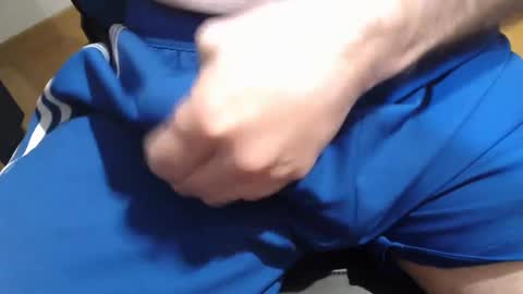 icky_thumps online show from March 4, 2025, 5:42 am