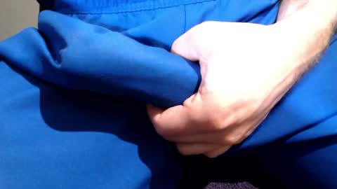 icky_thumps online show from April 19, 2026, 4:56 am