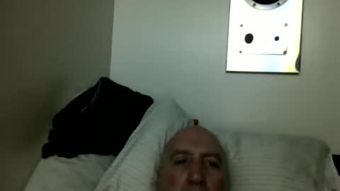 icumming online show from February 25, 2026, 5:06 am