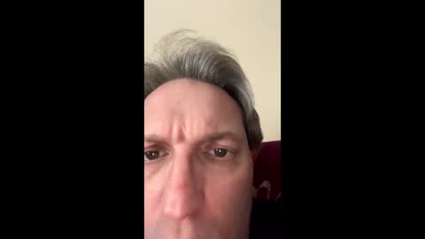 icums4u online show from February 17, 2025, 4:15 pm