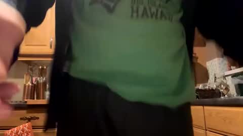 icums4u online show from April 19, 2026, 9:50 pm