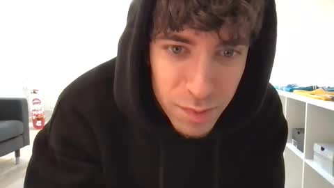 Snapshot of icyninesix chatting on December 27, 2024, 2:43 pm icyninesix online show from December 27, 2024, 2:43 pm