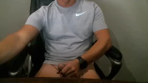 Snapshot of icyou222 chatting on December 3, 2024, 10:18 pm ICU2 online show from December 3, 2024, 10:18 pm