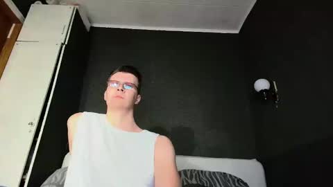 Snapshot of idici chatting on December 9, 2024, 11:45 pm idici online show from December 9, 2024, 11:45 pm