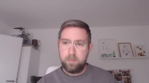 Snapshot of iggi2707 chatting on January 8, 2025, 8:49 am ner d online show from January 8, 2025, 8:49 am