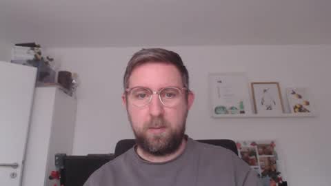 Snapshot of iggi2707 chatting on January 9, 2025, 9:48 am ner d online show from January 9, 2025, 9:48 am