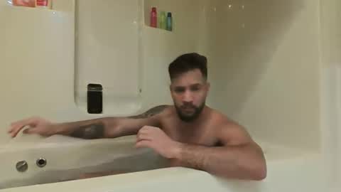 Snapshot of ignaciosmith10 chatting on October 26, 2025, 1:33 am Angel Oppenheim online show from October 26, 2025, 1:33 am