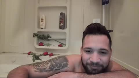 Snapshot of ignaciosmith10 chatting on December 1, 2025, 11:32 pm Angel Oppenheim online show from December 1, 2025, 11:32 pm