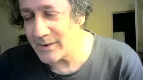 ignoredlittlestloser online show from December 27, 2024, 5:52 am