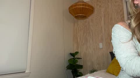 cassie online show from December 13, 2024, 8:09 am