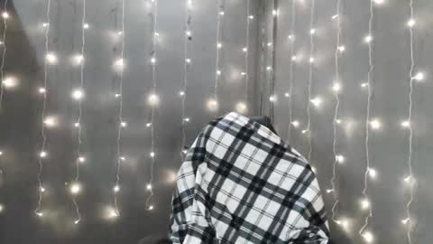 iiiiiiis online show from February 26, 2026, 11:37 pm