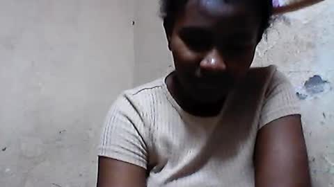 Snapshot of iiiirasoa chatting on June 18, 2026, 9:25 am iiiirasoa online show from June 18, 2026, 9:25 am