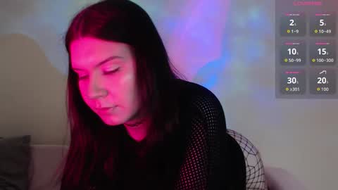 Vella online show from October 23, 2025, 10:58 am