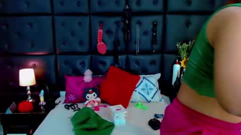 iisalombardi online show from June 22, 2026, 2:35 am