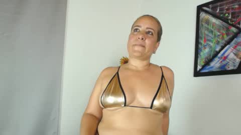  Livana  online show from January 26, 2025, 9:18 pm