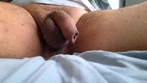 ikbenzo online show from February 9, 2025, 3:45 pm