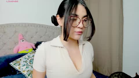 Snapshot of iki_mei chatting on March 6, 2025, 11:20 pm Maria online show from March 6, 2025, 11:20 pm