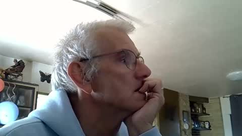 ikwiljeneuken123 online show from April 24, 2026, 8:50 am
