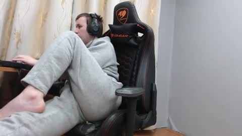 Snapshot of iliaskrisloveee chatting on December 2, 2025, 5:08 pm lord online show from December 2, 2025, 5:08 pm