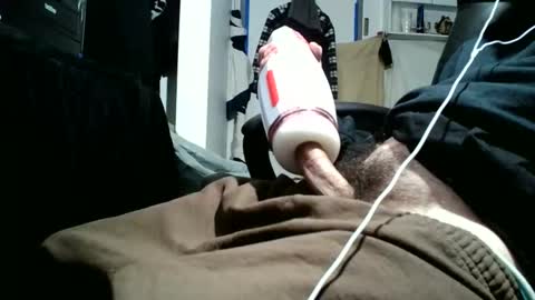 iliketofuck1975 online show from November 28, 2025, 9:12 am