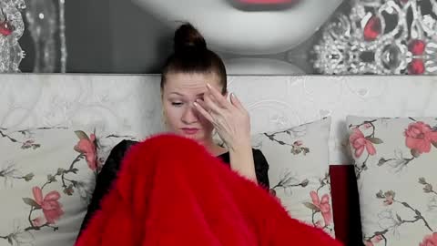 Snapshot of illegalbeauty87 chatting on January 27, 2025, 3:26 am Ingrid or more easier...Miss  GoDDess Mistress online show from January 27, 2025, 3:26 am