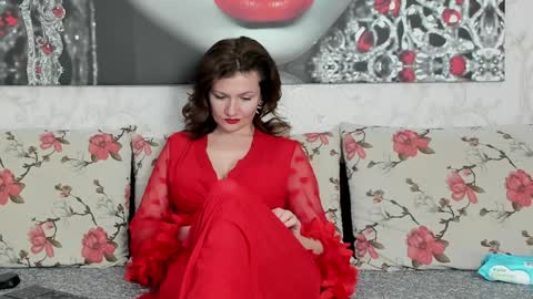 Snapshot of illegalbeauty87 chatting on February 5, 2025, 3:02 am Ingrid or more easier...Miss  GoDDess Mistress online show from February 5, 2025, 3:02 am