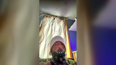 Snapshot of illmill33731 chatting on May 23, 2026, 8:02 pm Illmill online show from May 23, 2026, 8:02 pm