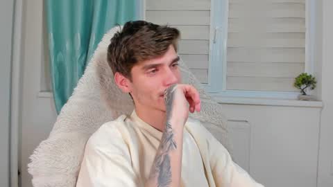 Snapshot of illusions888 chatting on February 1, 2025, 5:05 pm D-Illusion online show from February 1, 2025, 5:05 pm