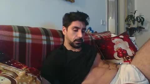 ilmangj90 online show from December 19, 2024, 5:50 pm